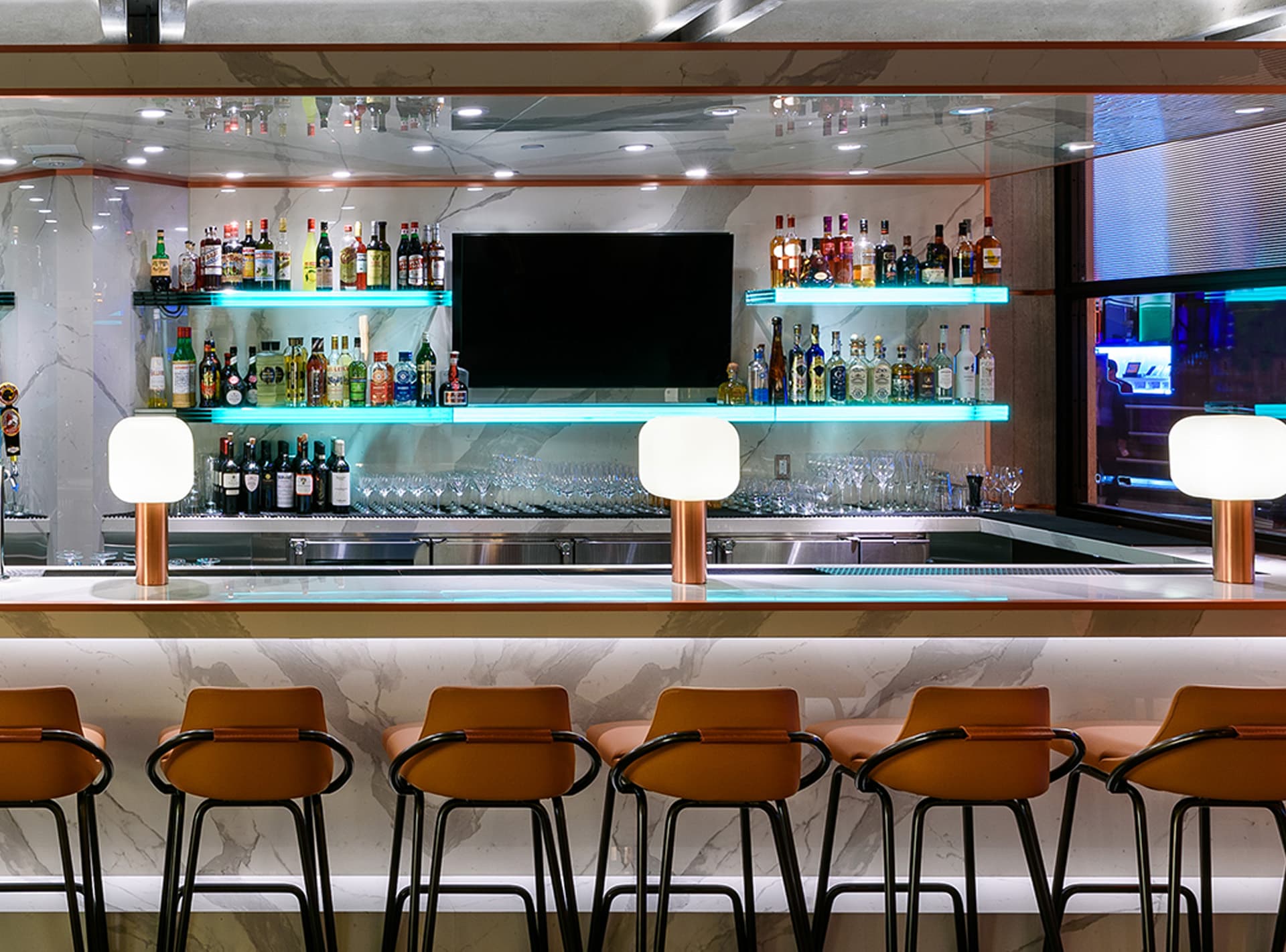 The bar at Matteo’s Ristorante Italiano